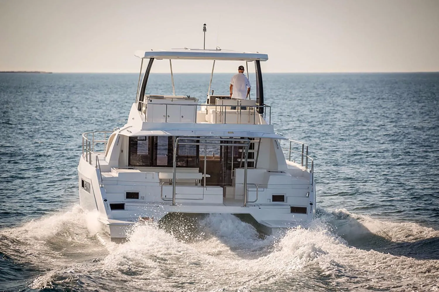 LEOPARD 43 POWERCAT - Image 3