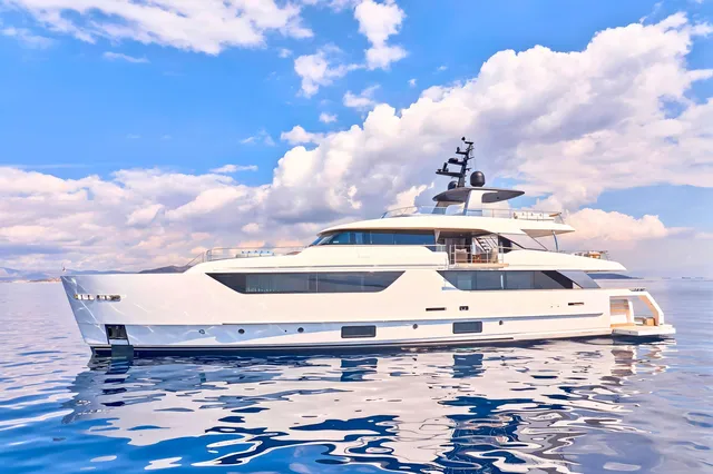 M/Y K2
