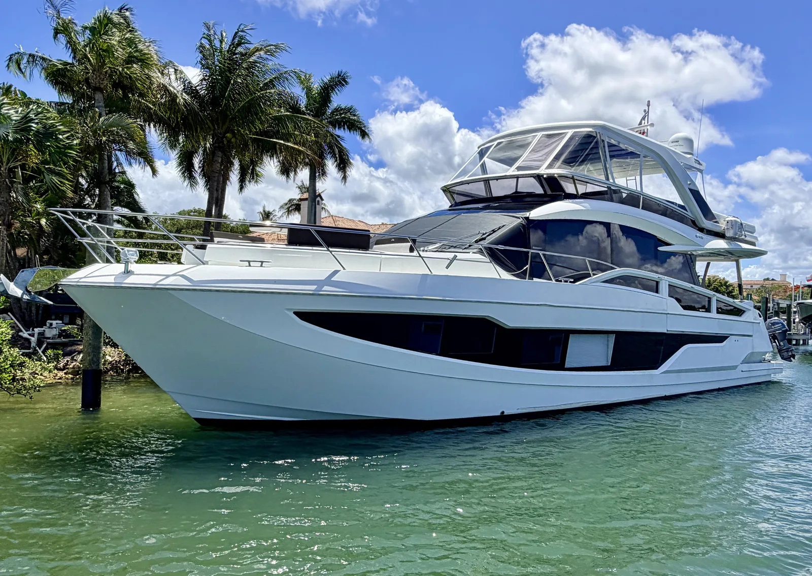 2019 GALEON 640 FLY BRIDGE - Image 1
