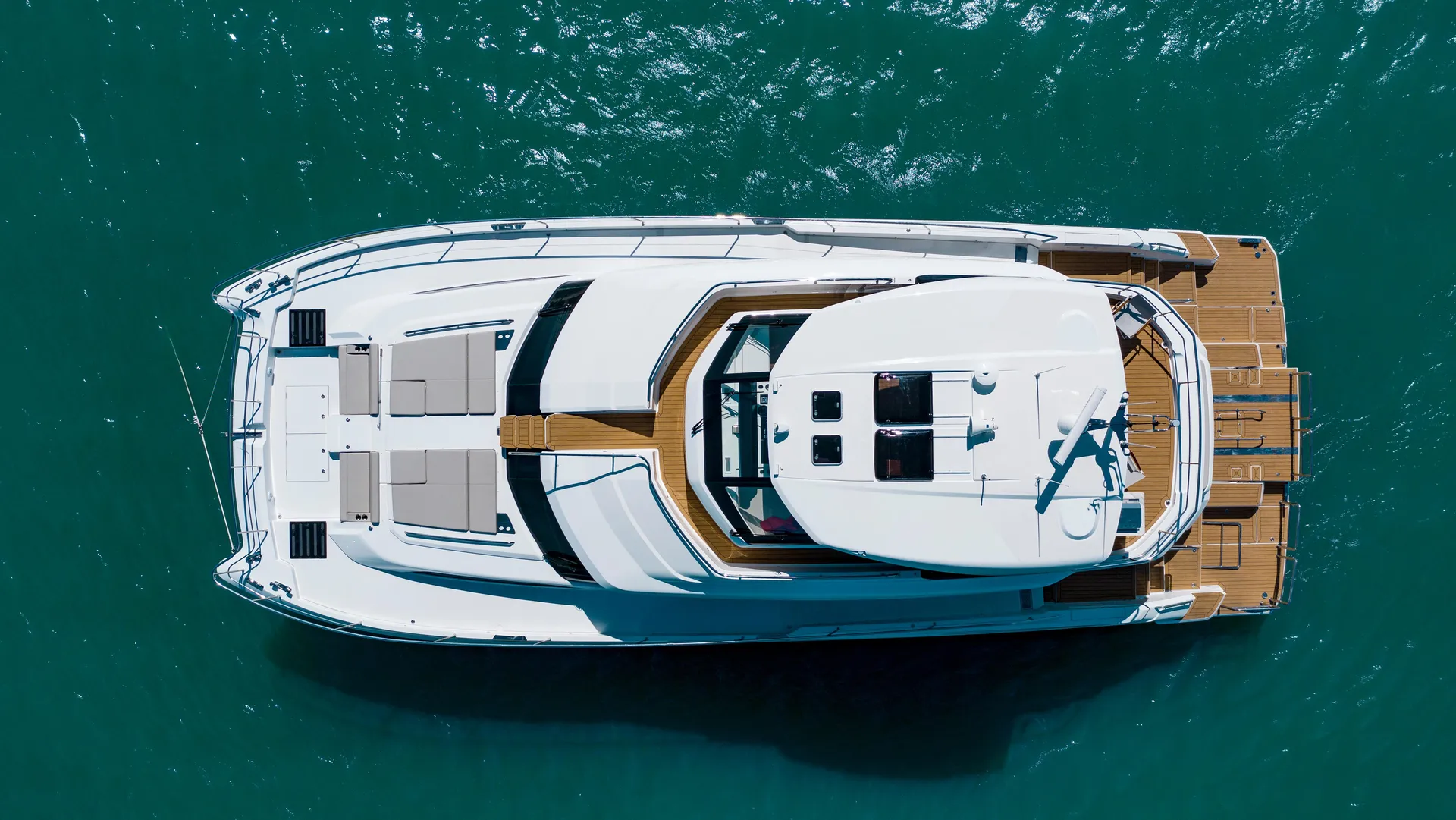 AQUILA 70 - Image 3