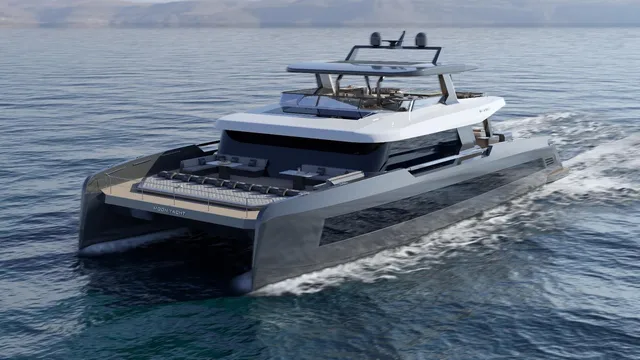 MOON YACHT 100