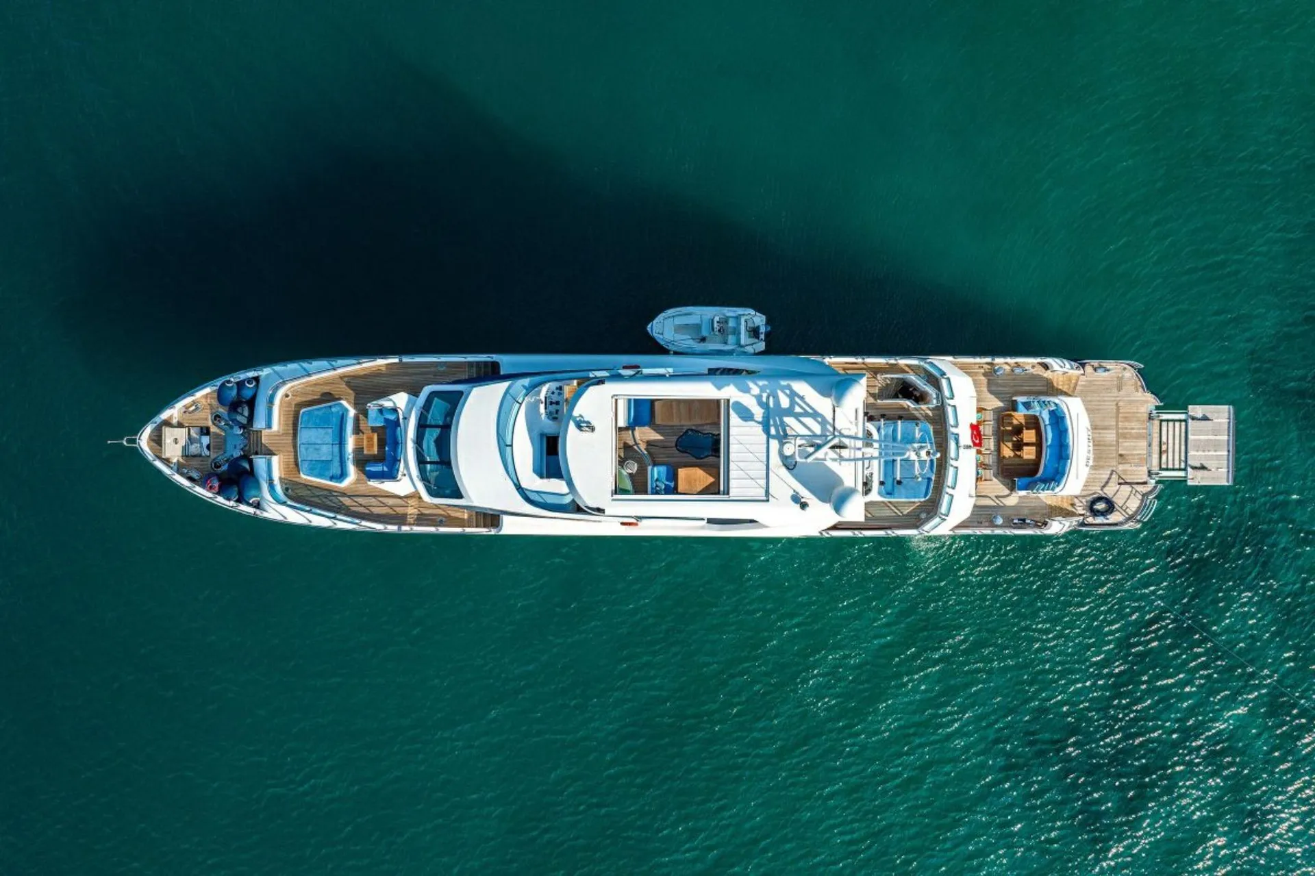 MISS TOR YACHT CUSTOM 139 - Image 3