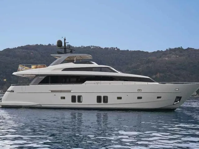 Sanlorenzo SL96 — Sanlorenzo