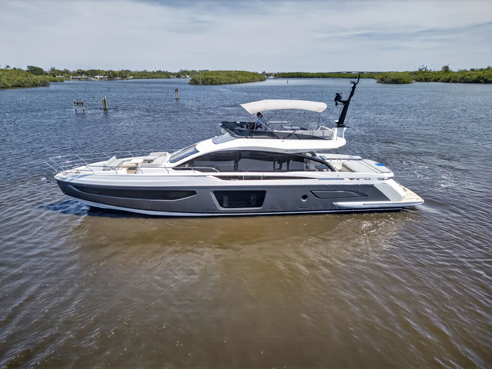 2026 AZIMUT S7 - Image 1