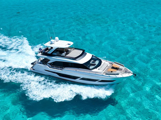 READY TO SELL, OWNER IS UPGRADING. — Ferretti Yachts