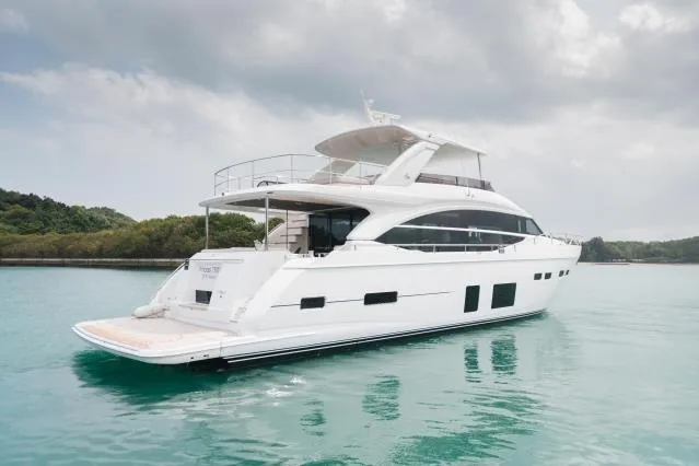 PRINCESS 75 MOTOR YACHT - Image 3