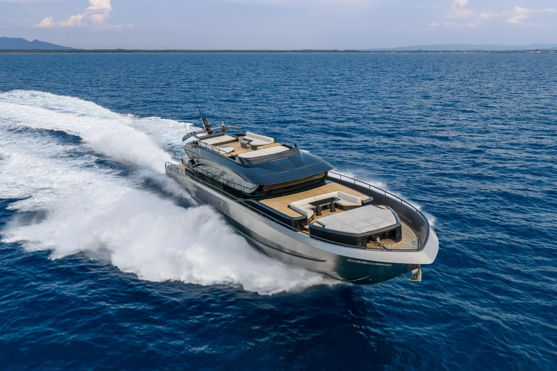 AB YACHTS 110 - Image 3