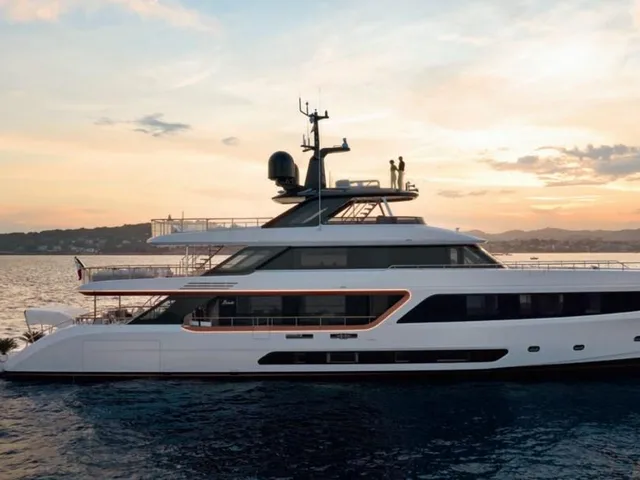 Benetti Motopanfilo 37 — Benetti