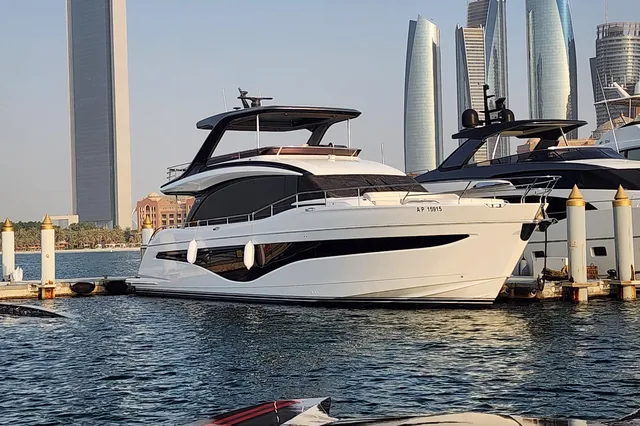 PRINCESS Y72 MOTOR YACHT