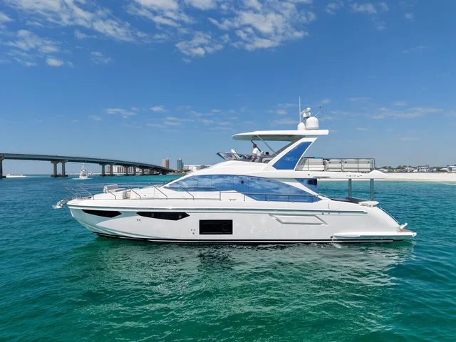 YACHT SEA II