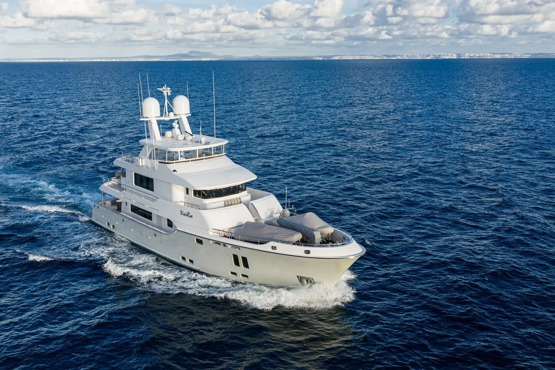 M/Y VIVIERAE II - Image 3