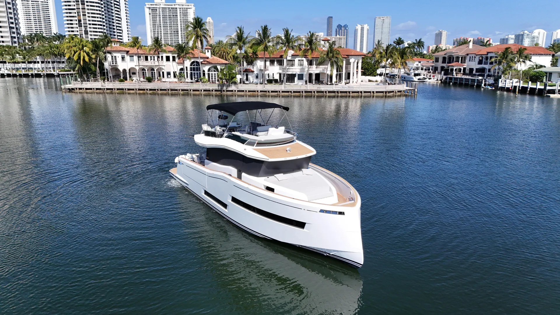 2022 PARDO YACHTS E60 - Image 3