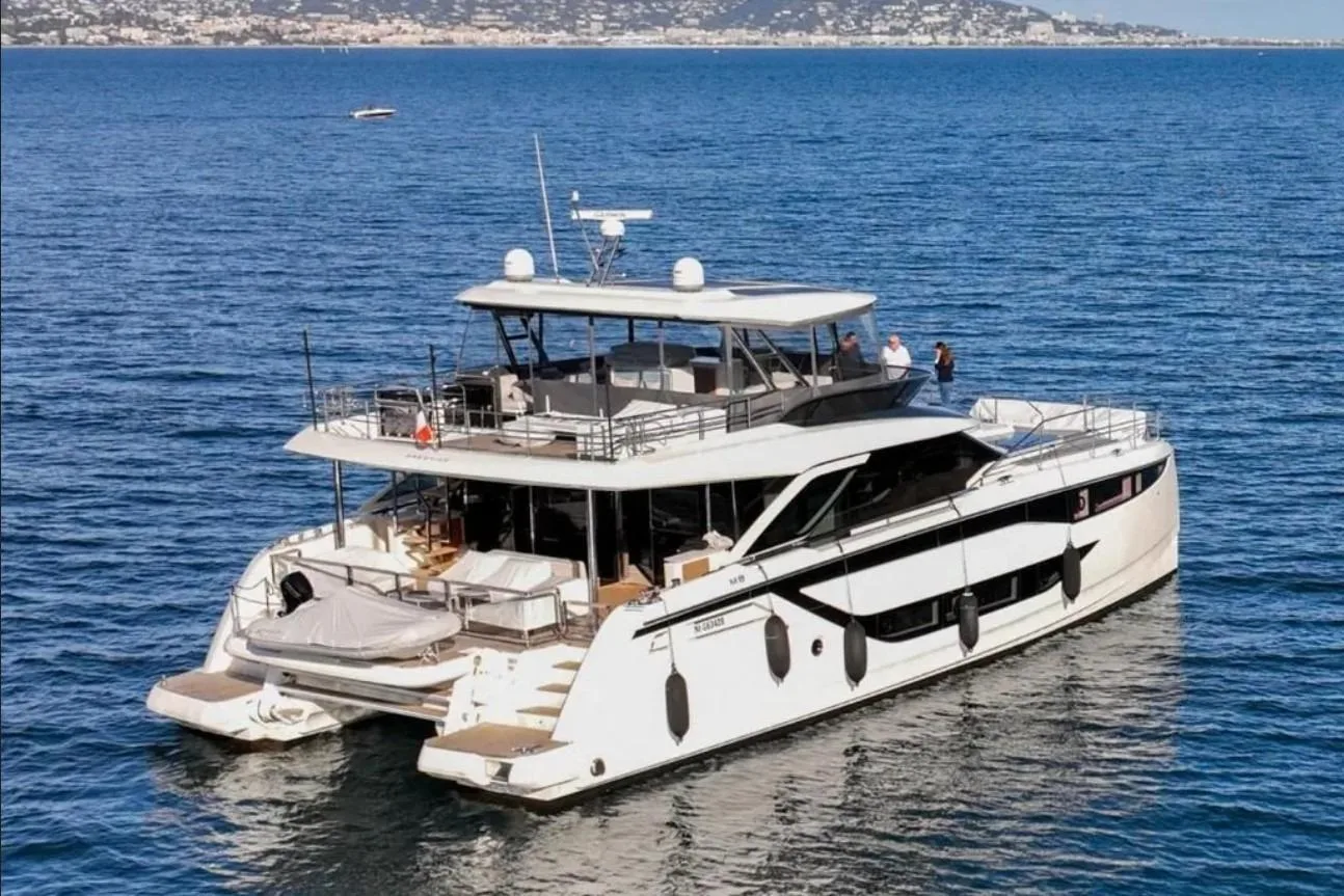PRESTIGE M8 - Image 3