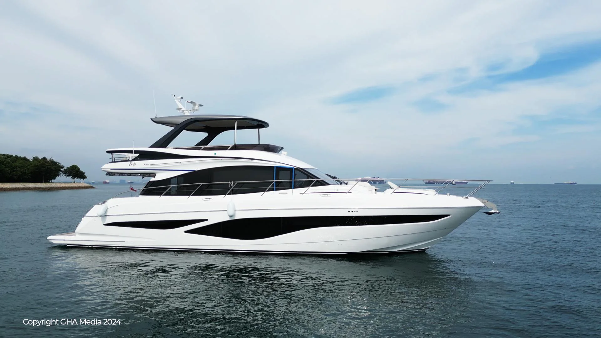 PRINCESS F65 - Image 1