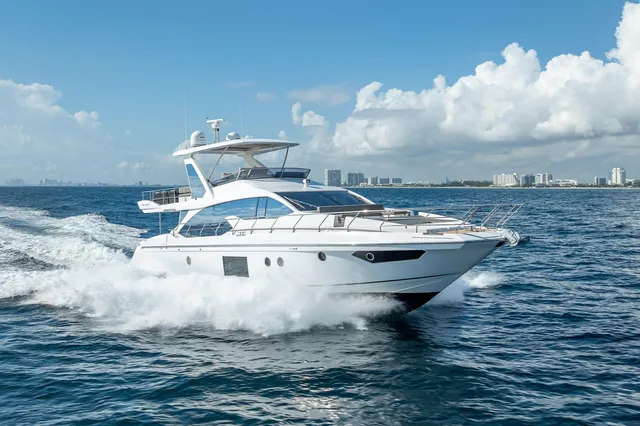 AZIMUT 66 FLY