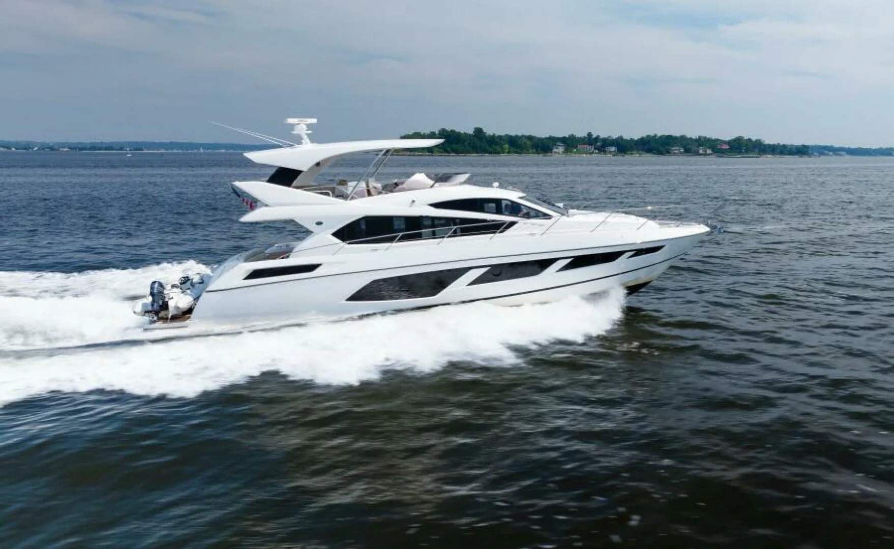 2016 SUNSEEKER MANHATTAN 65 - Image 1