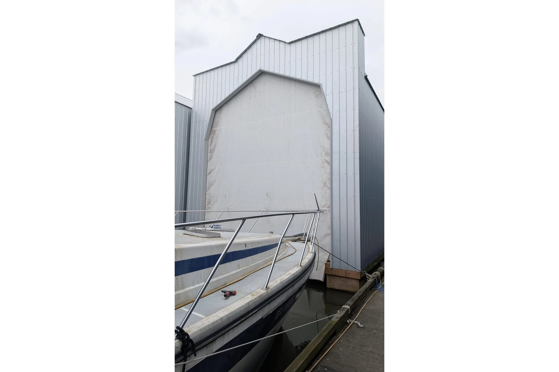 CUSTOM BOATHOUSE - Image 3