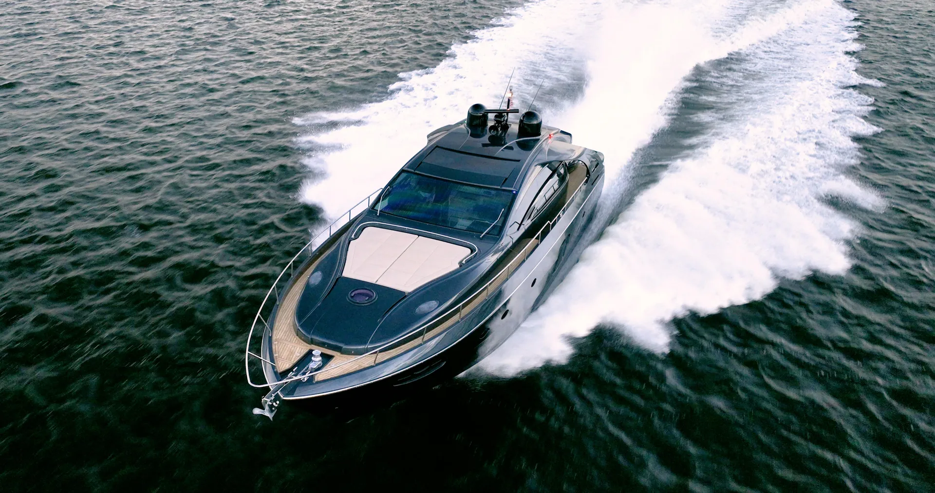 PERSHING 70 - Image 3