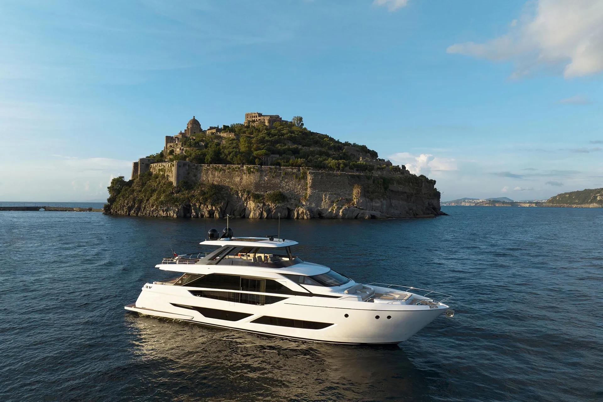 FERRETTI YACHTS 860 - Image 3