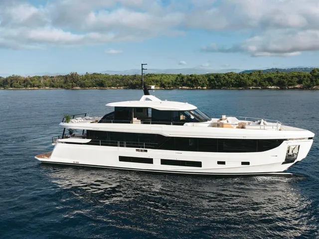 Azimut Grande 30Metri — Azimut