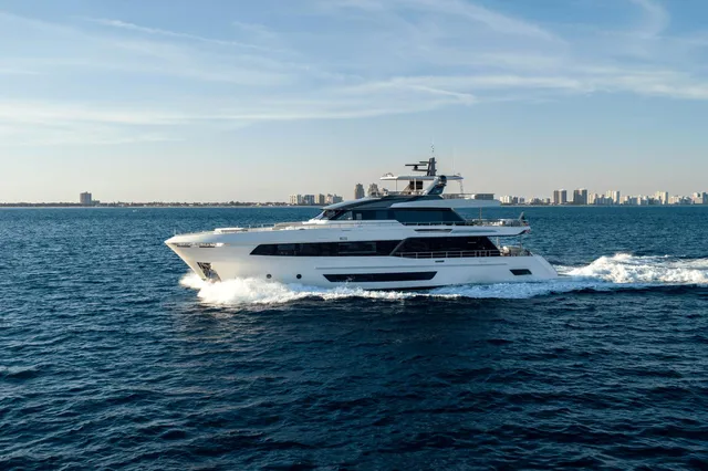 2025 OCEAN ALEXANDER 35P