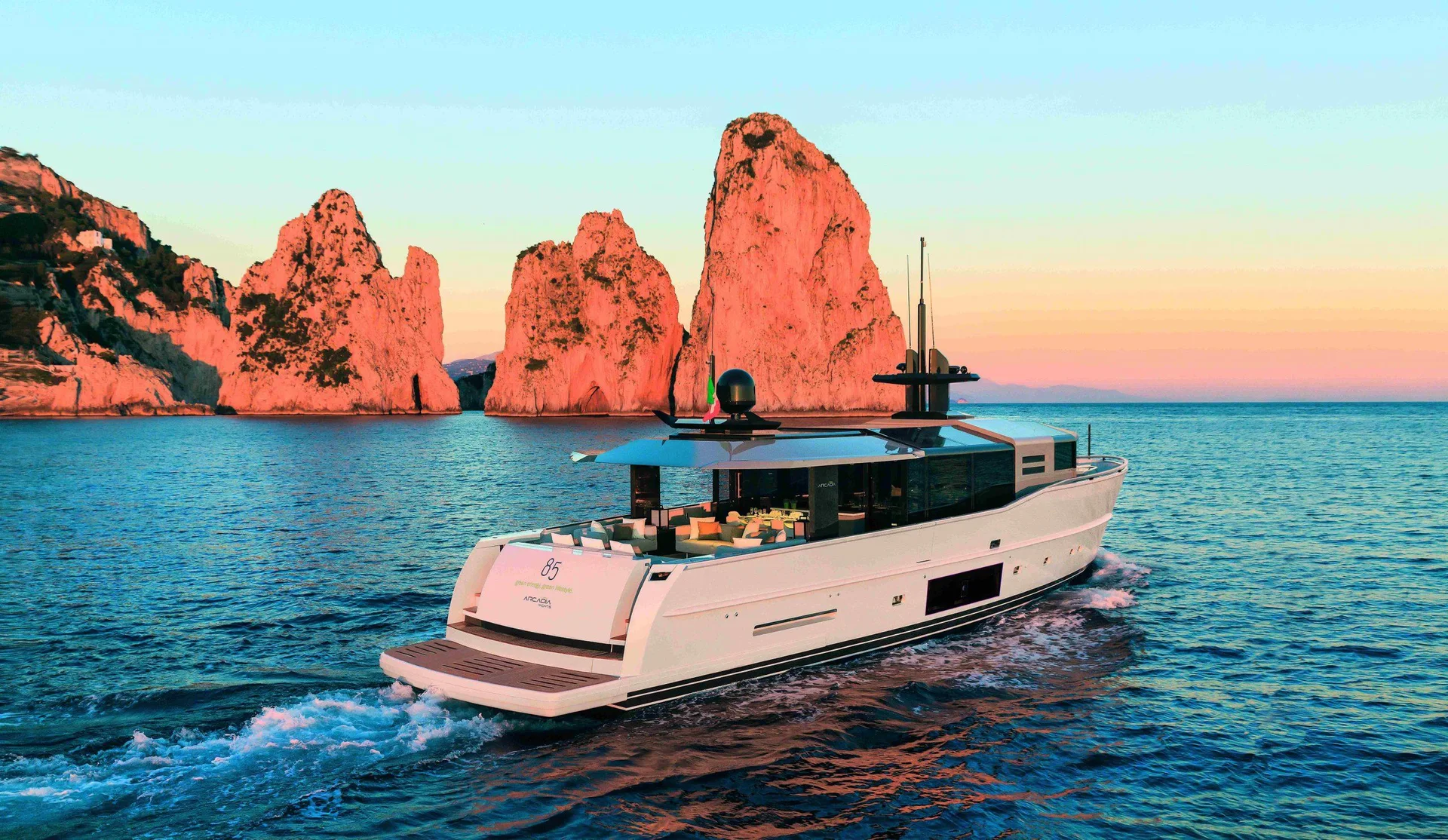 ARCADIA YACHTS A85 - Image 1