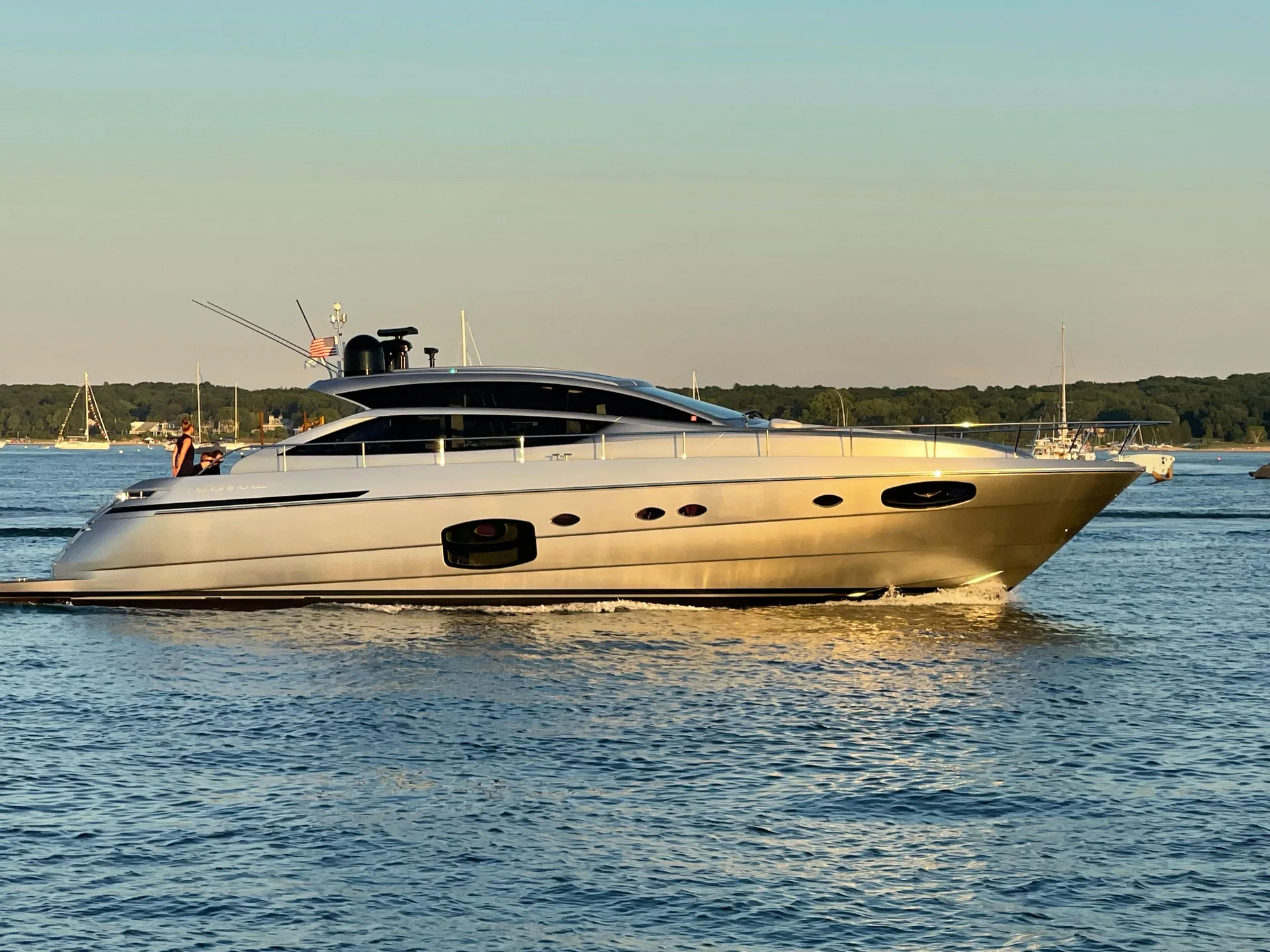 PERSHING 62' - Image 1