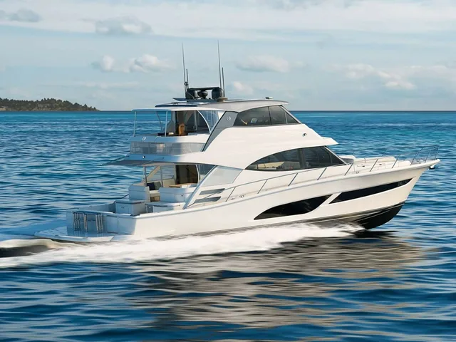 2023 Riviera 64 Sports Motor Yacht — Riviera