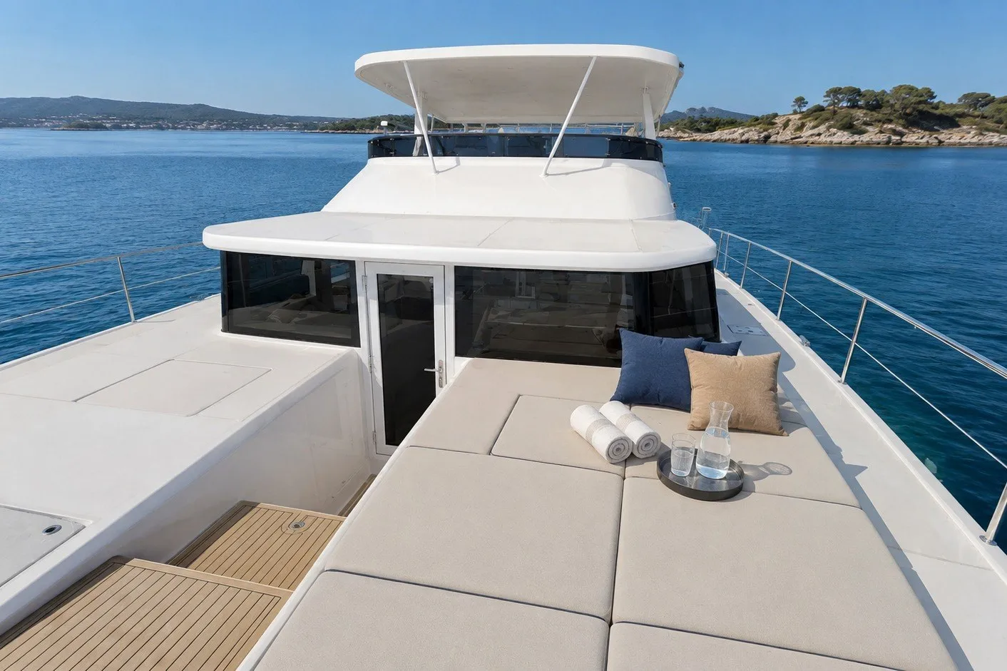 PRO BOAT YACHTS CAT 62 FD - Image 3