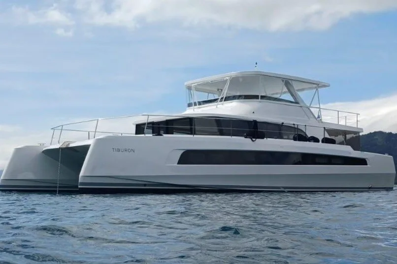 PRO BOAT YACHTS CAT 62 FD - Image 1