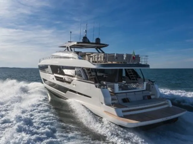 Ferretti 1000 — Ferretti