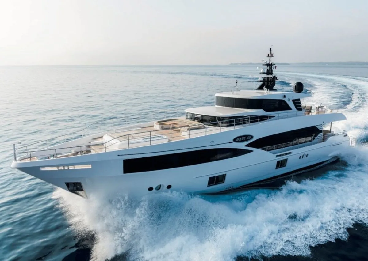 M/Y LEGACY - Image 3