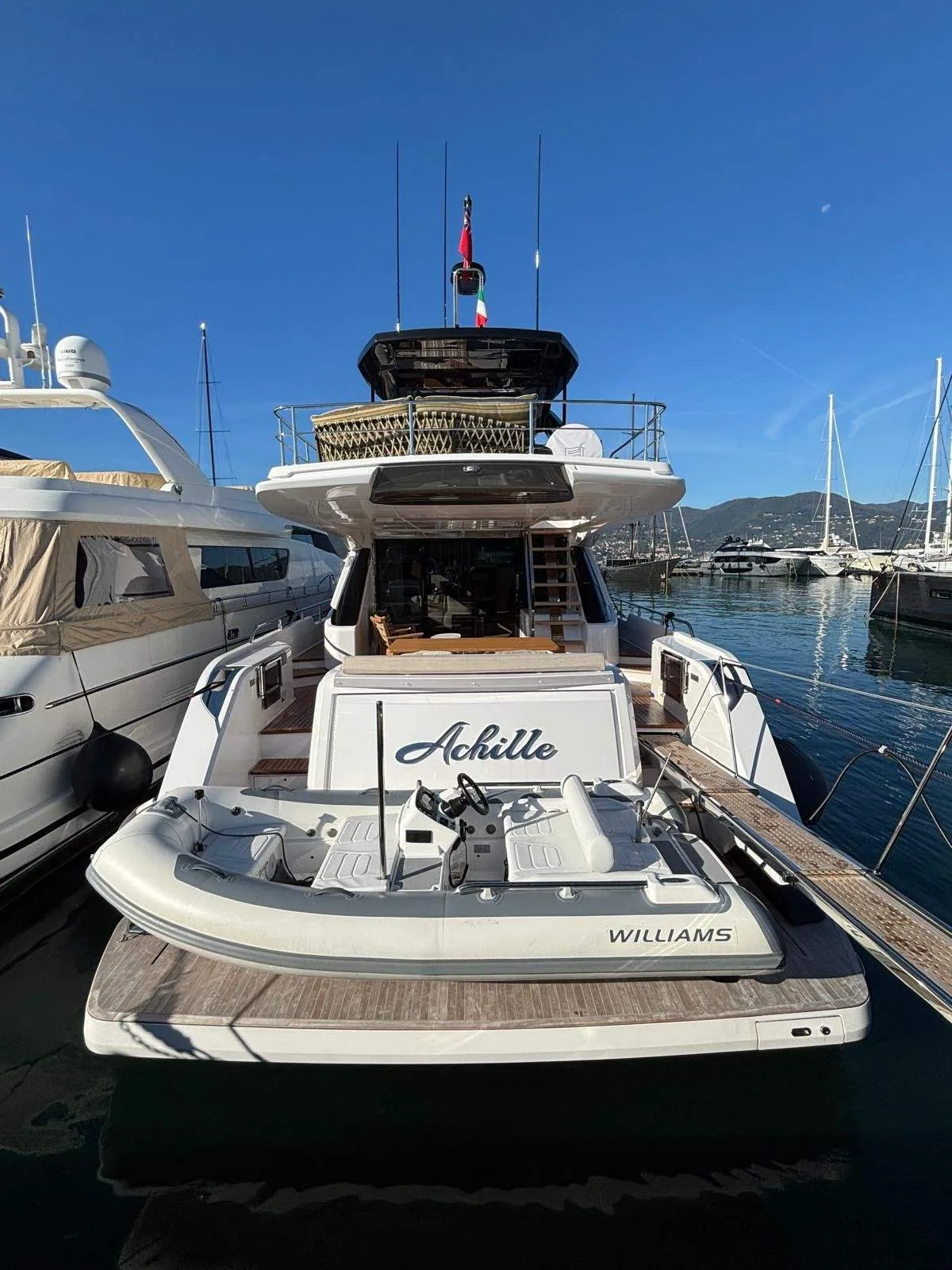 FERRETTI 720 2025 - Image 3
