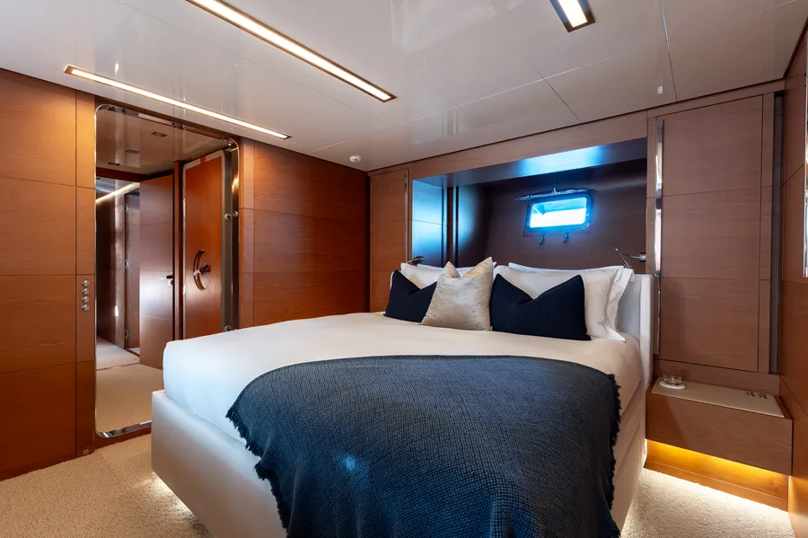 4A, cabins 2