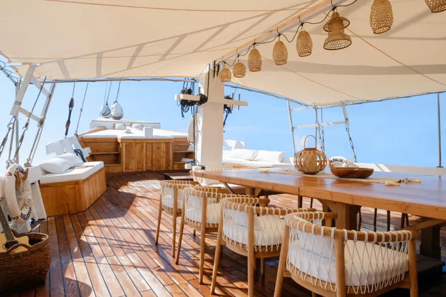 ALIIKAI VOYAGE, photos 2