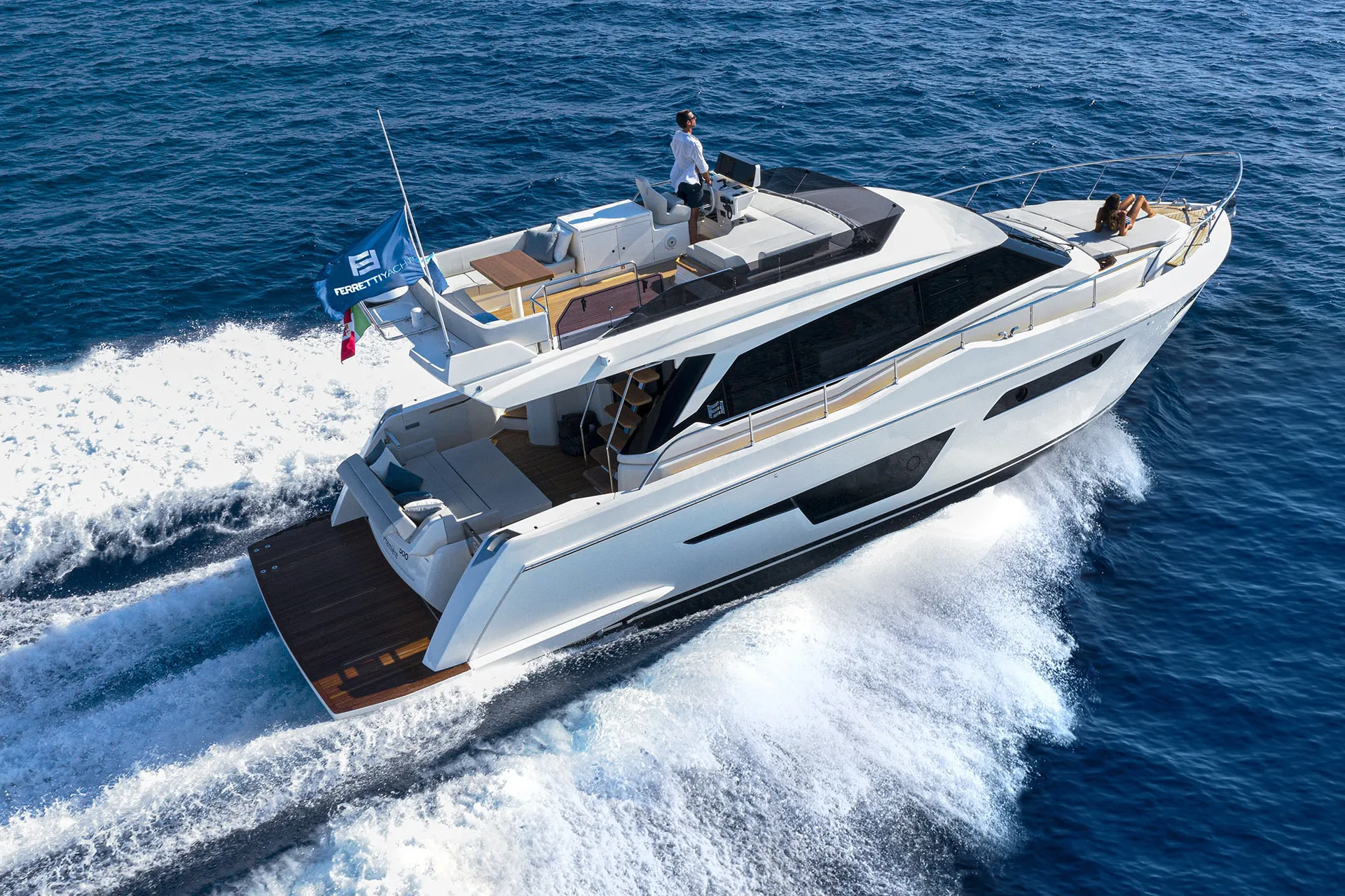 FERRETTI 500 - Image 3