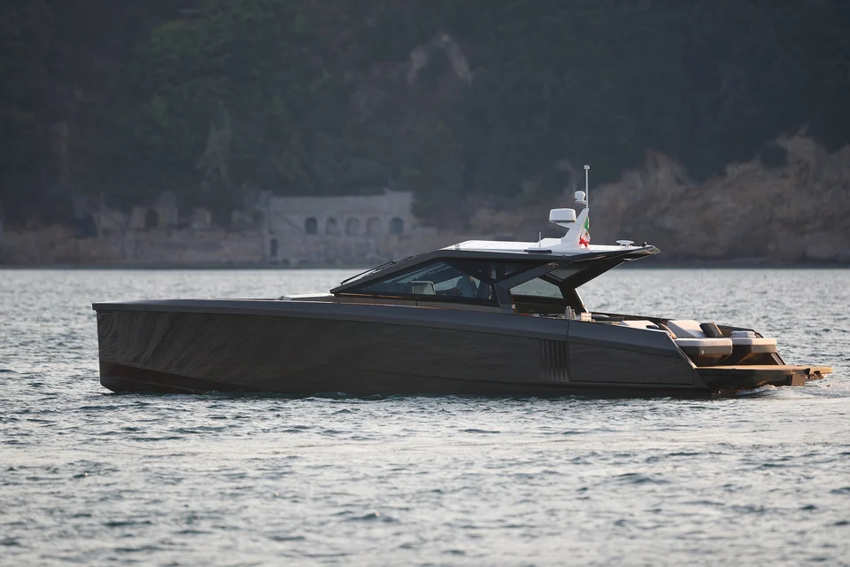 Yacht image 2