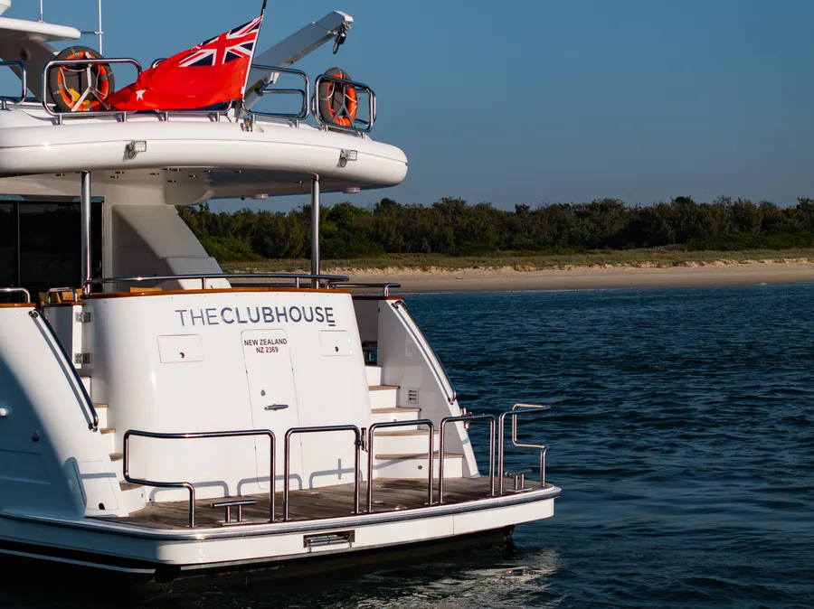 THE CLUBHOUSE, photos 5
