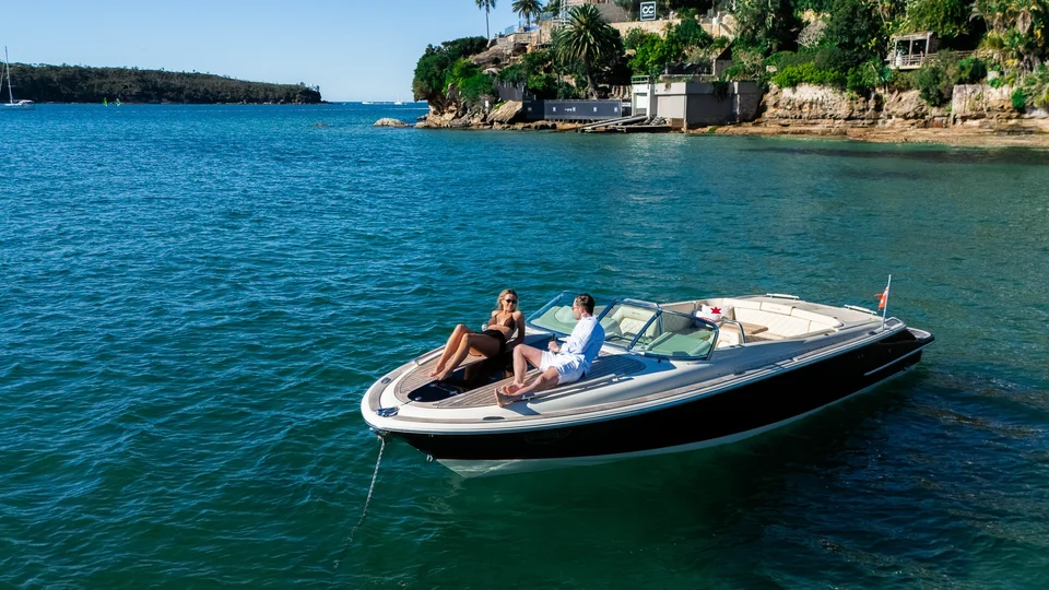 Chris Craft Corsair 30