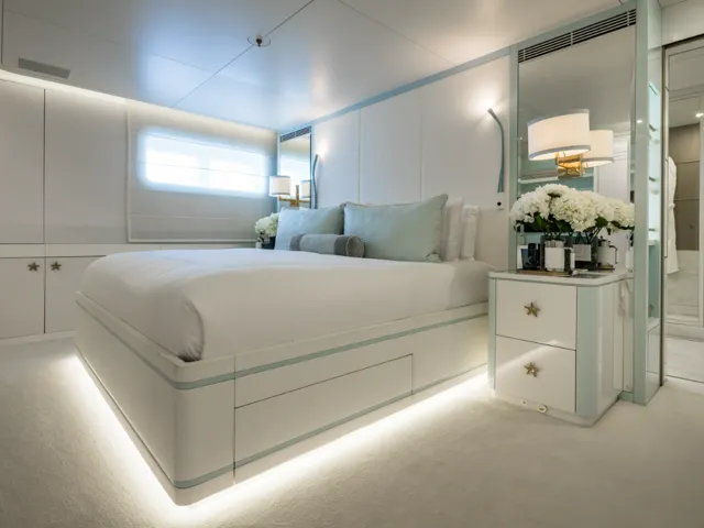 Cabin cabin