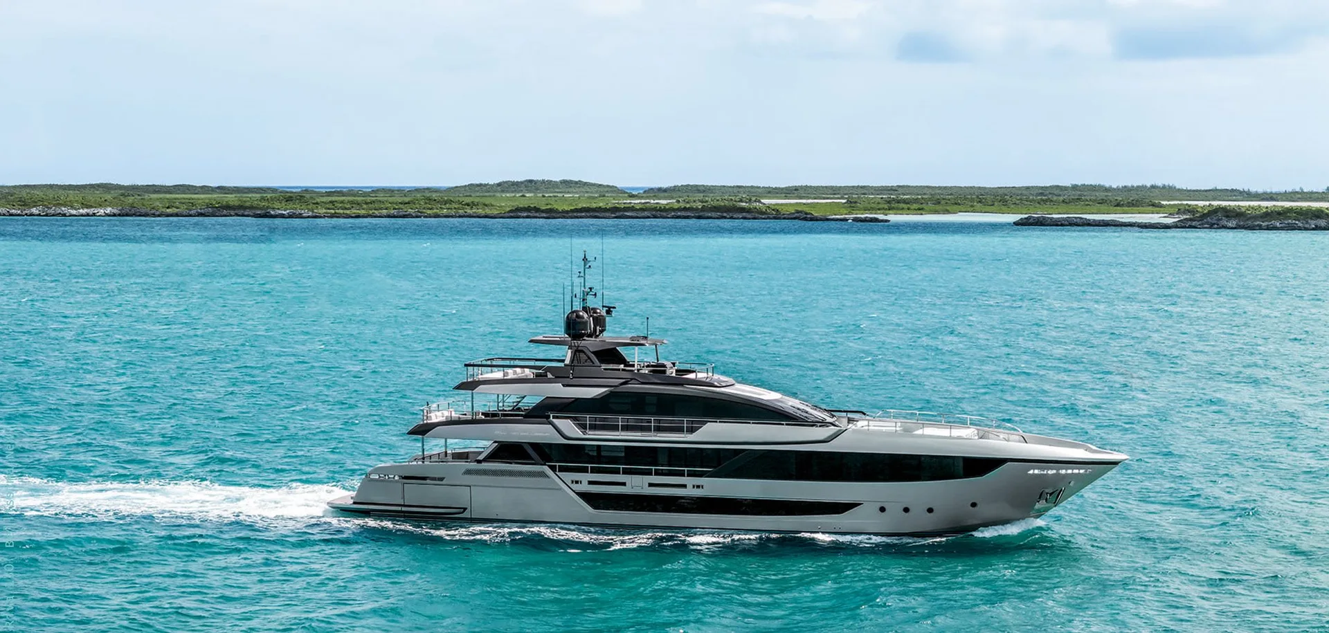 RIVA 130 BELLISSIMA - Image 1