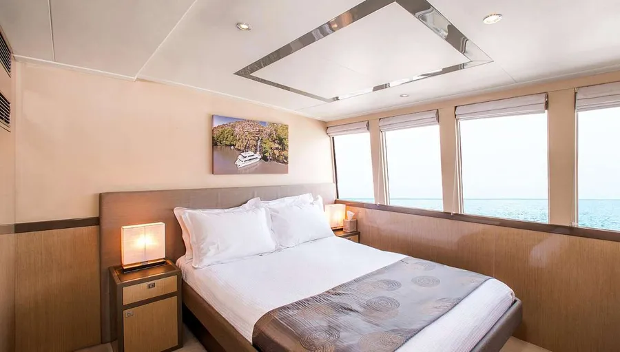 OCEAN DREAM, photos 1