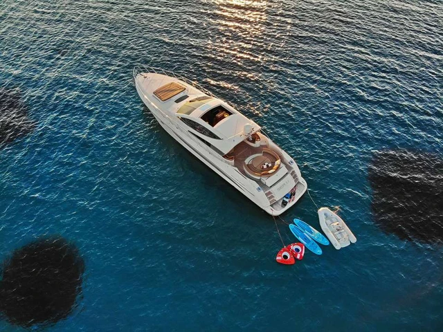 SEA U