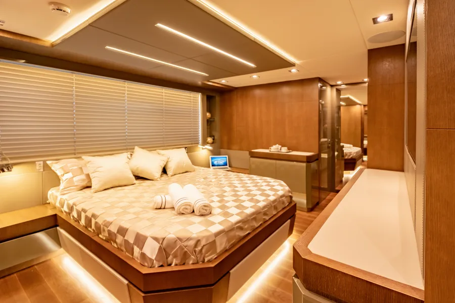 BACCARAT, photos 4