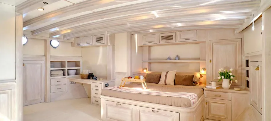 WHITE PEARL, photos 5