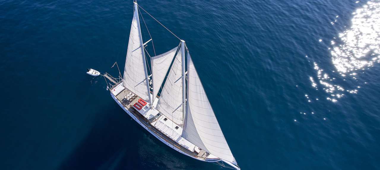 WHITE PEARL at anchor