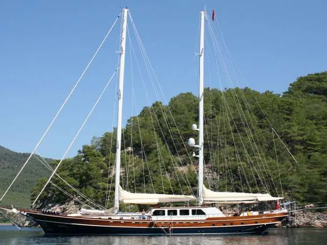 KAYA GUNERI V