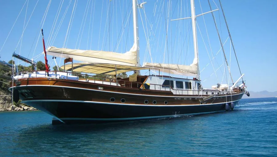 KAYA GUNERI V, photos 1