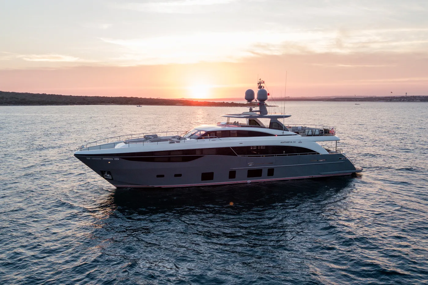 ANTHEYA III, on deck 1