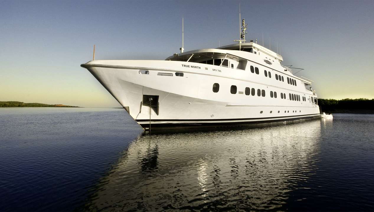 TRUE NORTH at anchor